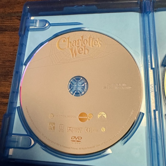 Charlotte’s Web Combo Family Blu-Ray, DVD Great Condition Fast Shipping - Picture 3 of 7